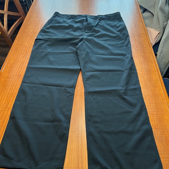 Under Armour Golf - Picture 4 of 8